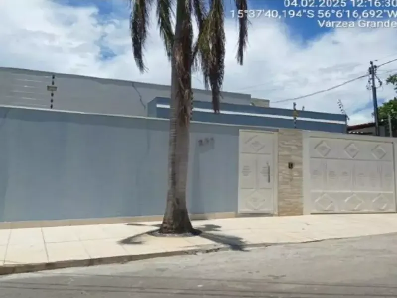 Casa em Leilão Extrajudicial