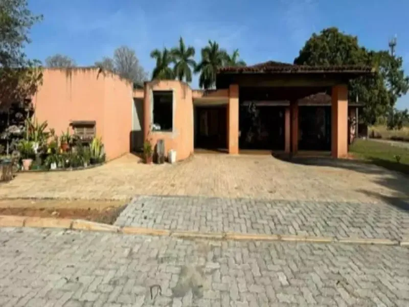 Casa em Leilão Extrajudicial