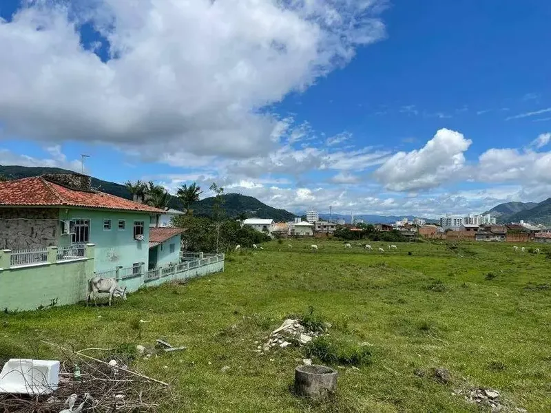 Terreno em leilão