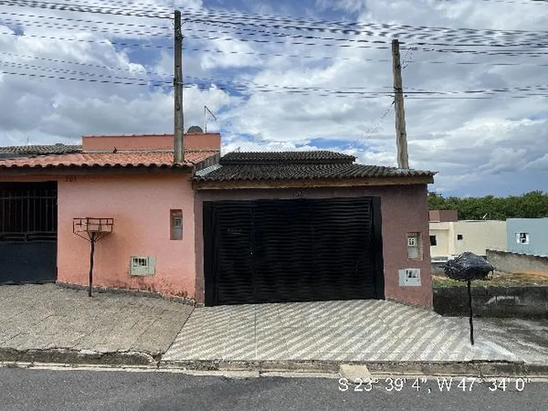 Casa em Leilão Extrajudicial