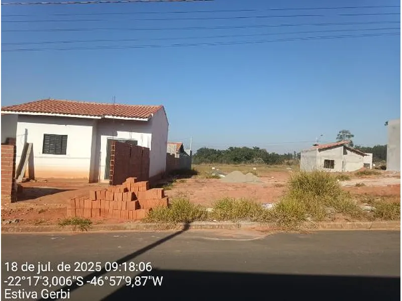 Terreno em Licitação