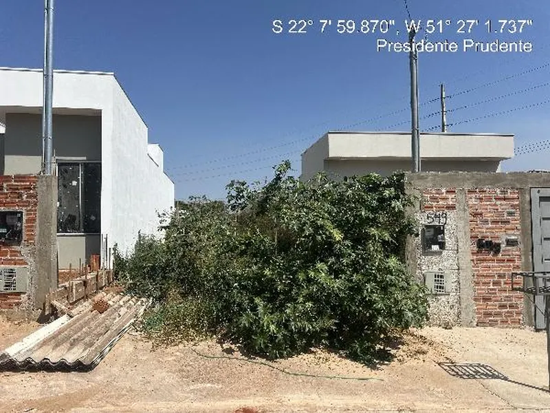 Terreno em Licitação