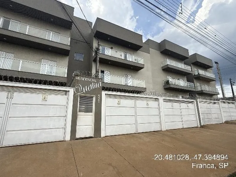 Apartamento em Licitação