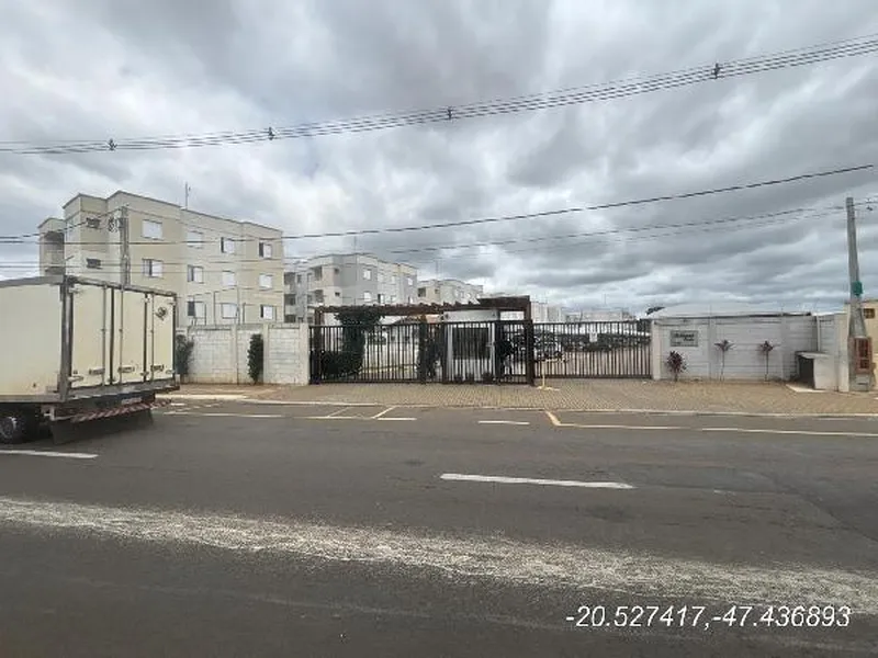 Apartamento em Leilão Extrajudicial