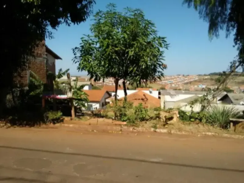 Terreno em Leilão Extrajudicial