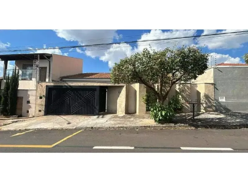 Casa em Leilão Extrajudicial