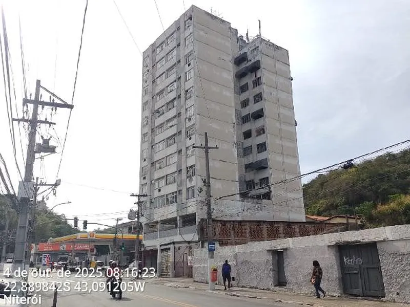 Apartamento em Licitação