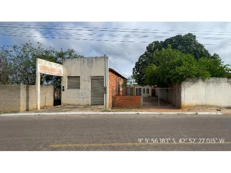 Casa em Leilão Extrajudicial