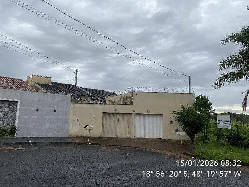 Casa em Leilão Extrajudicial