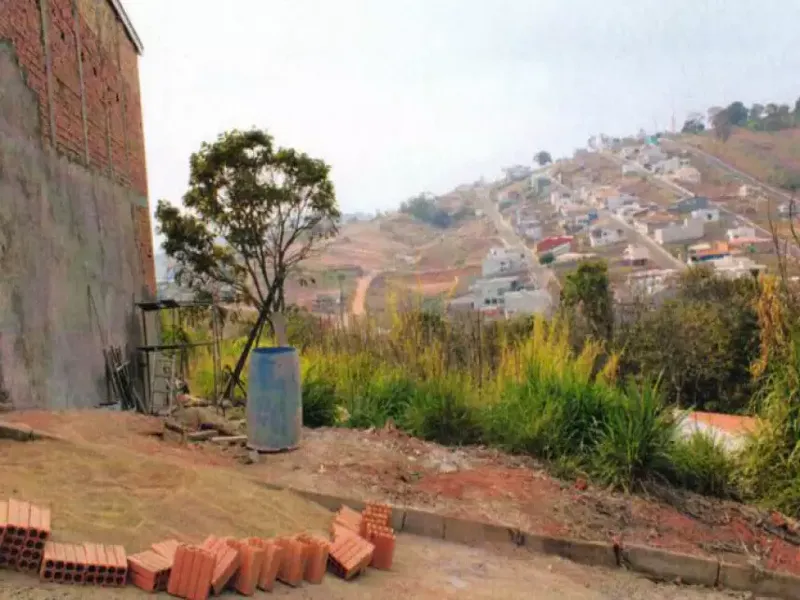 Terreno em Leilão Extrajudicial