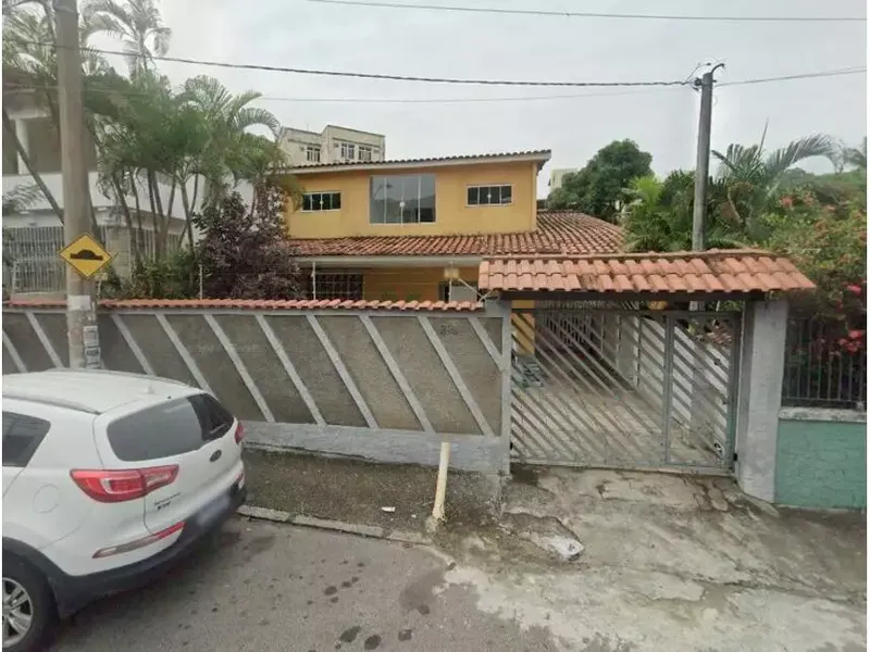 Casa em Leilão Extrajudicial