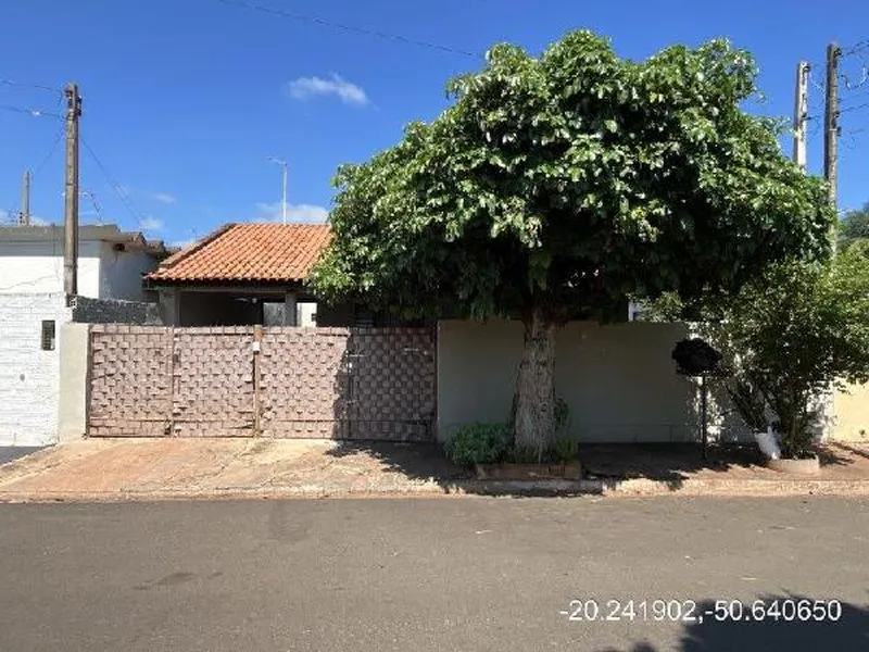 Casa em Leilão Extrajudicial