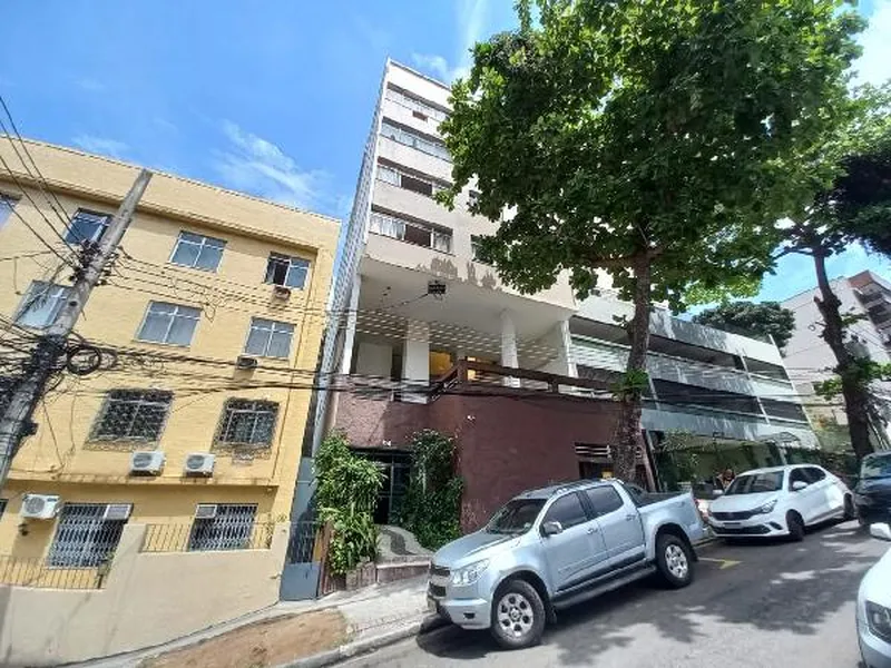 Apartamento em Licitação