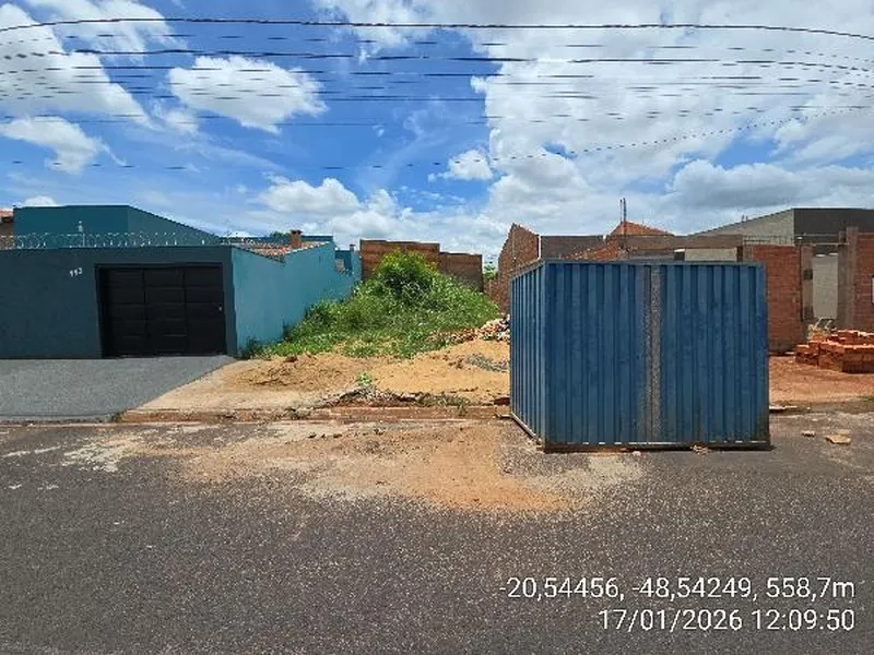 Terreno em Leilão Extrajudicial