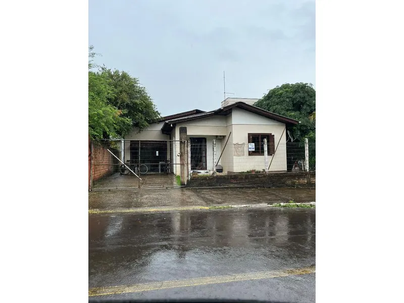 Prédio em Leilão Extrajudicial