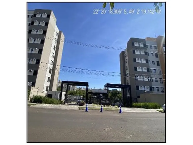 Apartamento em Licitação