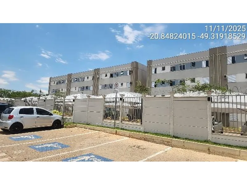 Apartamento em Licitação