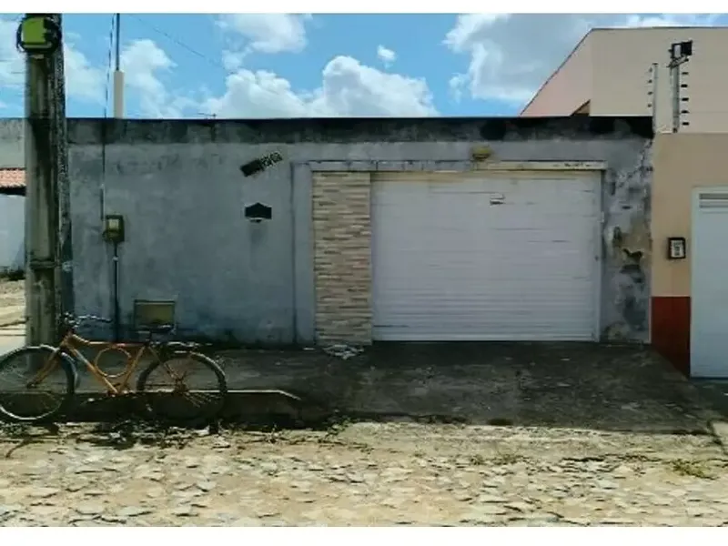 Casa em Leilão Extrajudicial