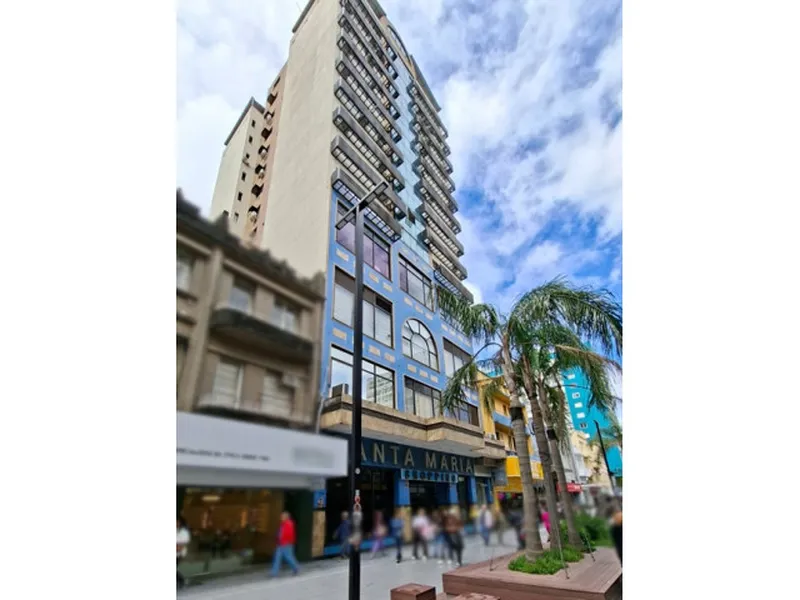 Comercial em leilão