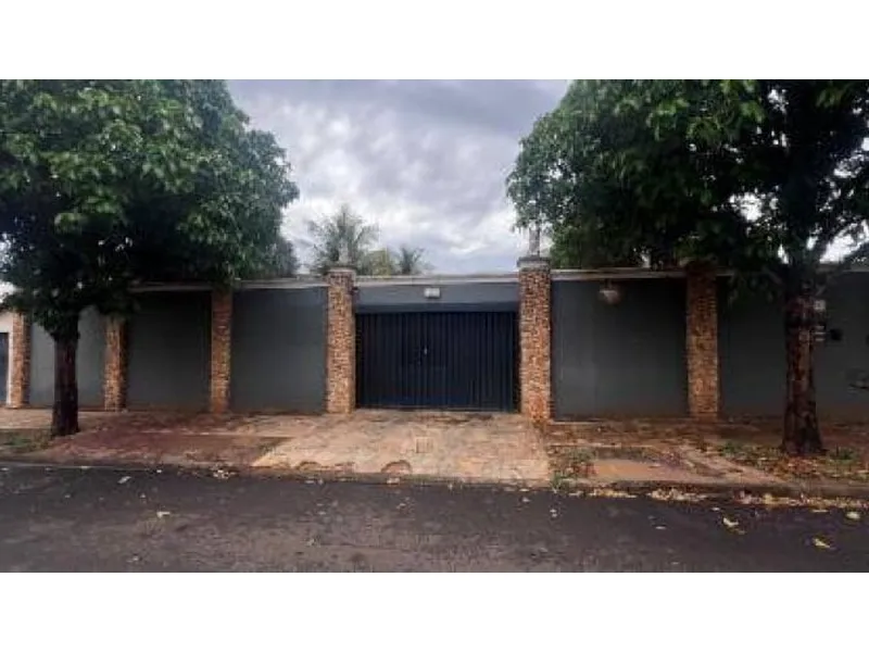 Casa em Leilão Extrajudicial