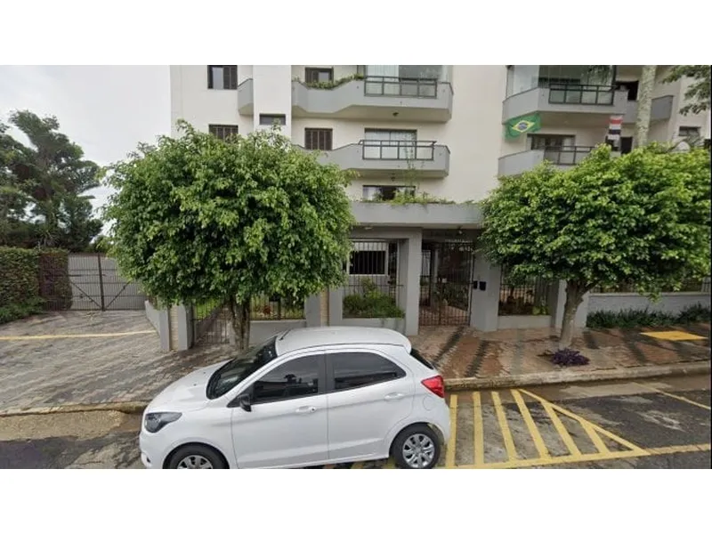 Apartamento em leilão