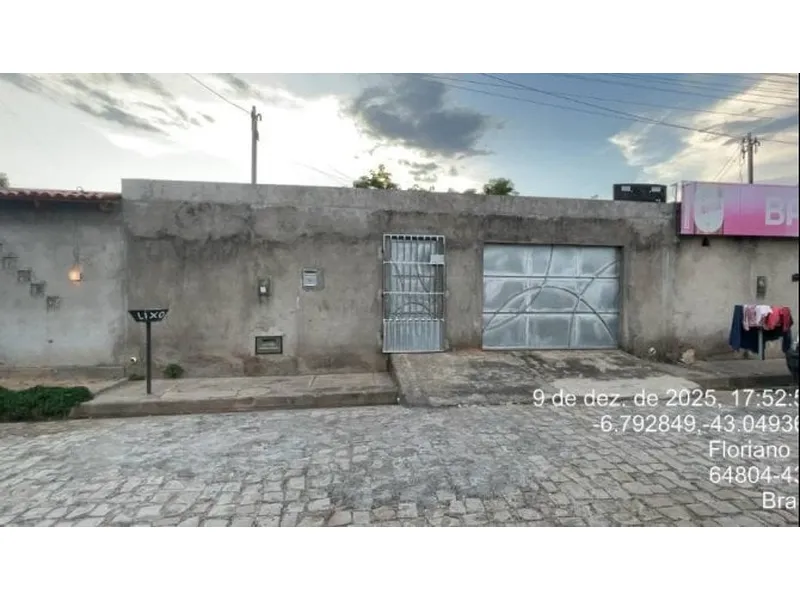 Casa em Leilão Extrajudicial