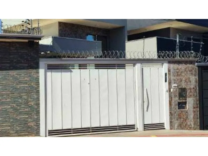 Casa em Leilão Extrajudicial