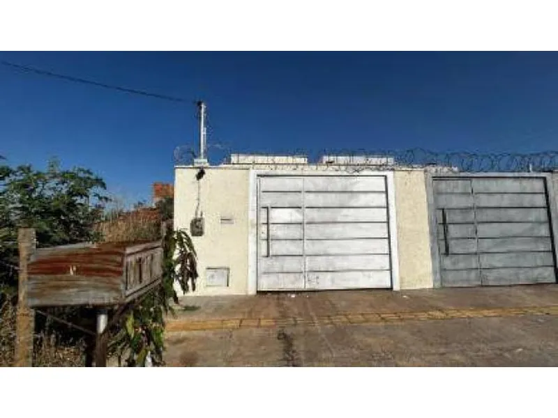 Casa em Leilão Extrajudicial