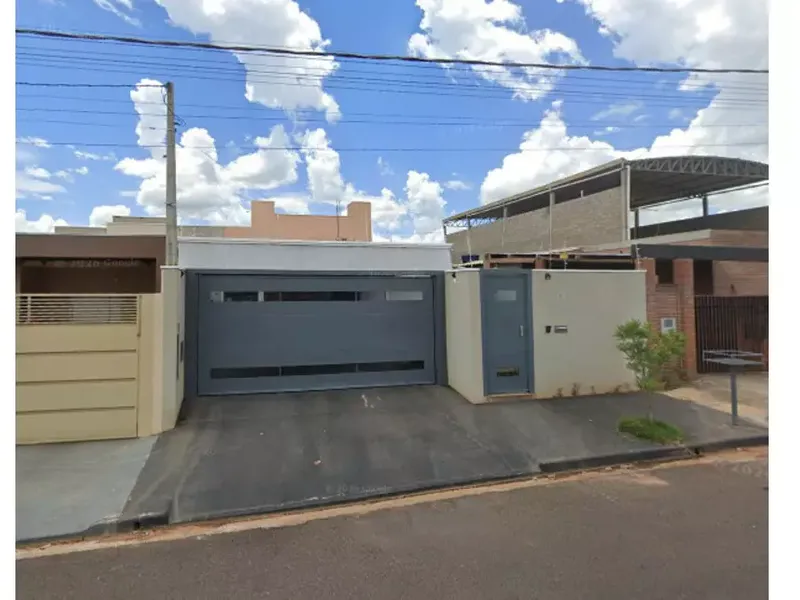 Casa em Leilão Extrajudicial