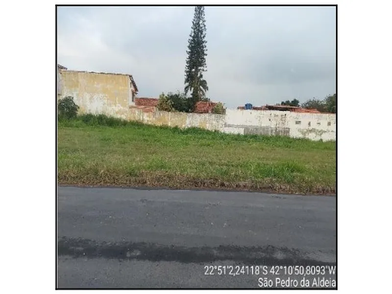 Terreno em Licitação