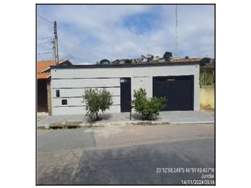Casa em Leilão Extrajudicial