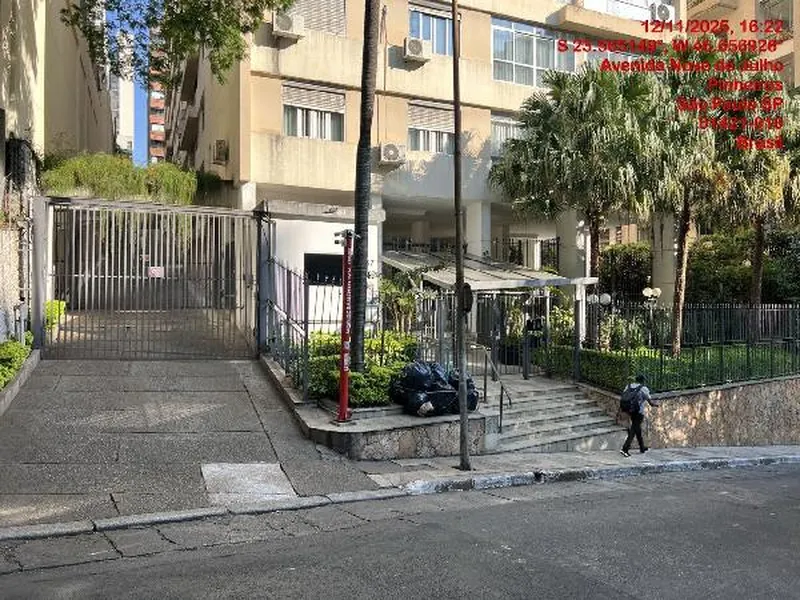 Apartamento em Licitação