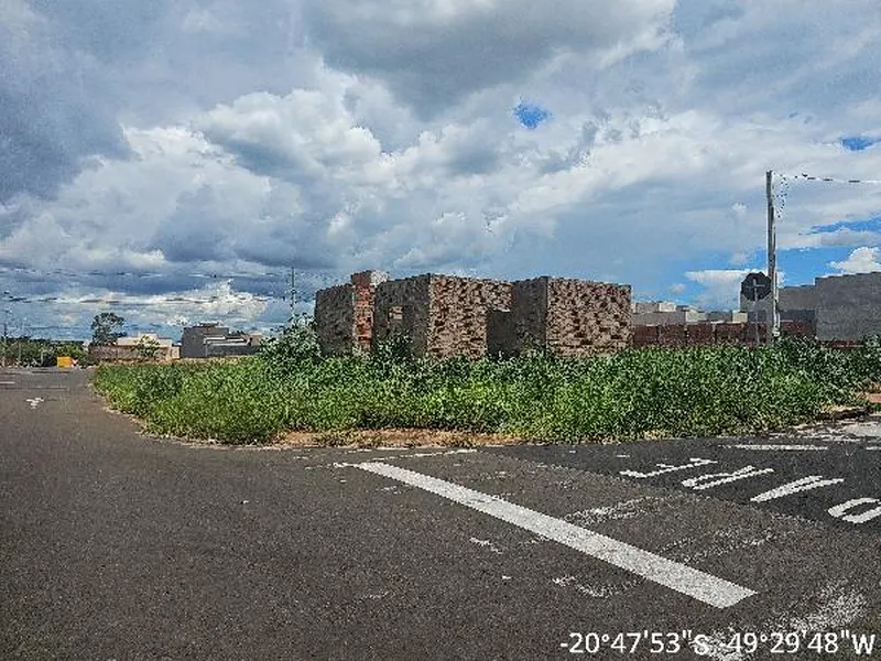 Terreno em Leilão Extrajudicial