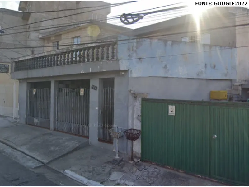 Outros em leilão