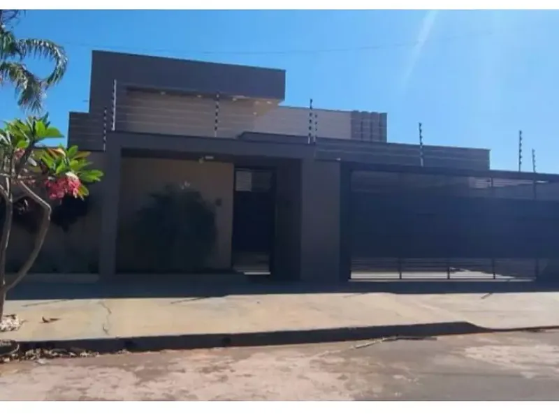 Casa em Leilão Extrajudicial