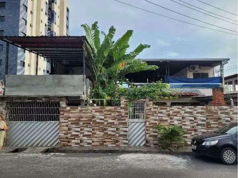 Casa em Leilão Extrajudicial