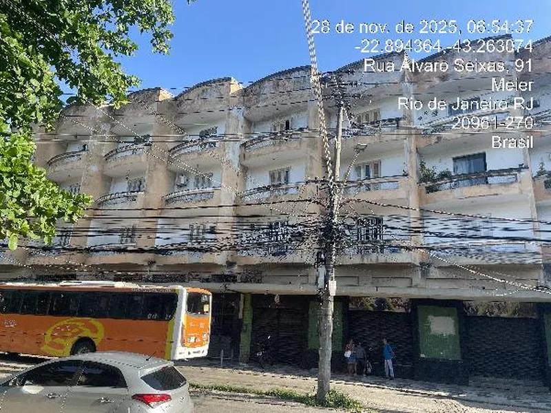 Apartamento em Licitação