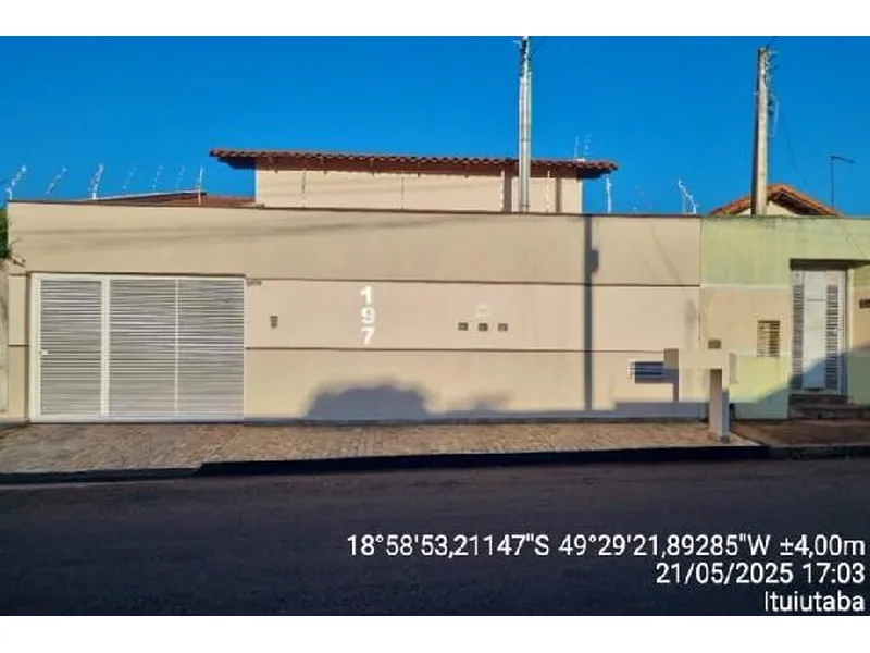 Prédio em Venda Direta