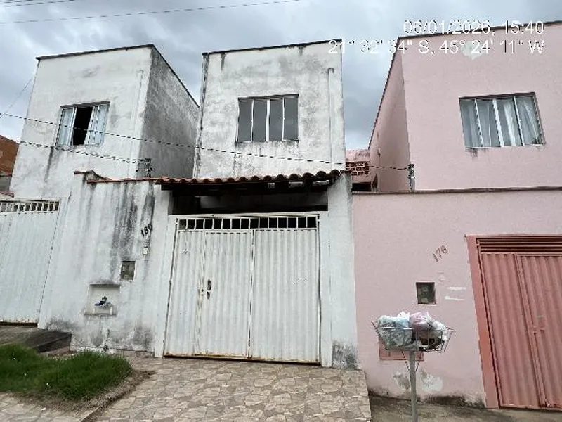 Casa em Leilão Extrajudicial