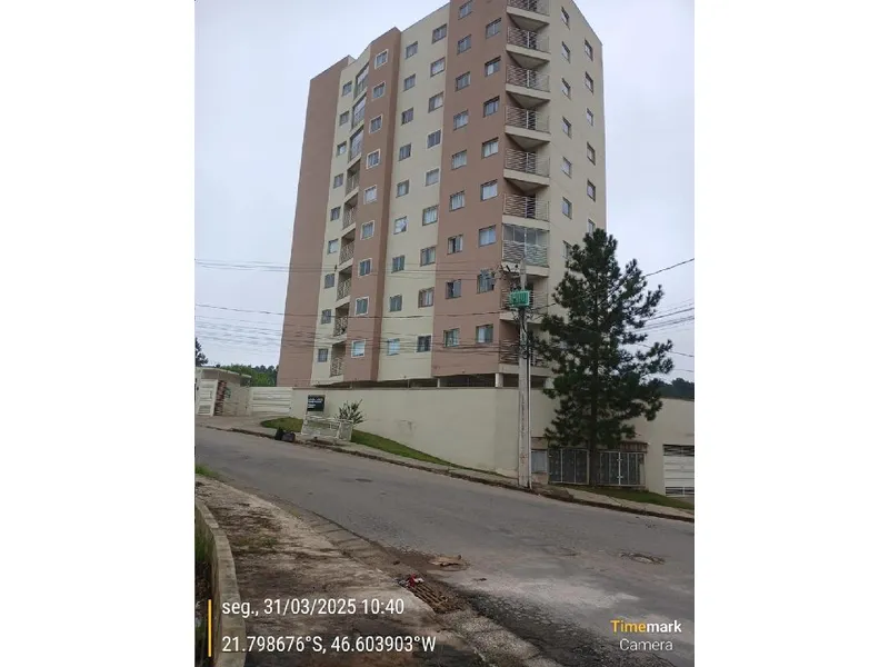 Apartamento em Leilão Extrajudicial