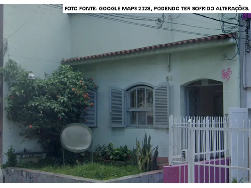 Comercial em leilão