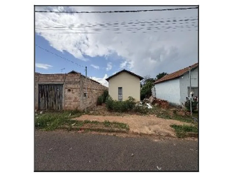 Casa em Leilão Extrajudicial
