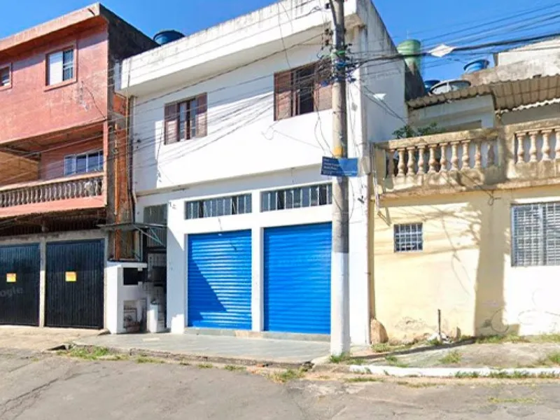 Comercial em leilão