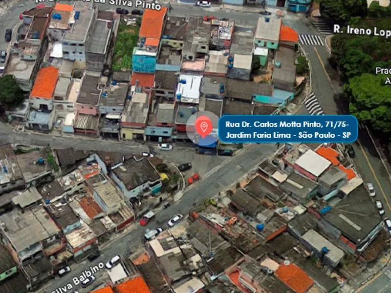 Comercial em leilão