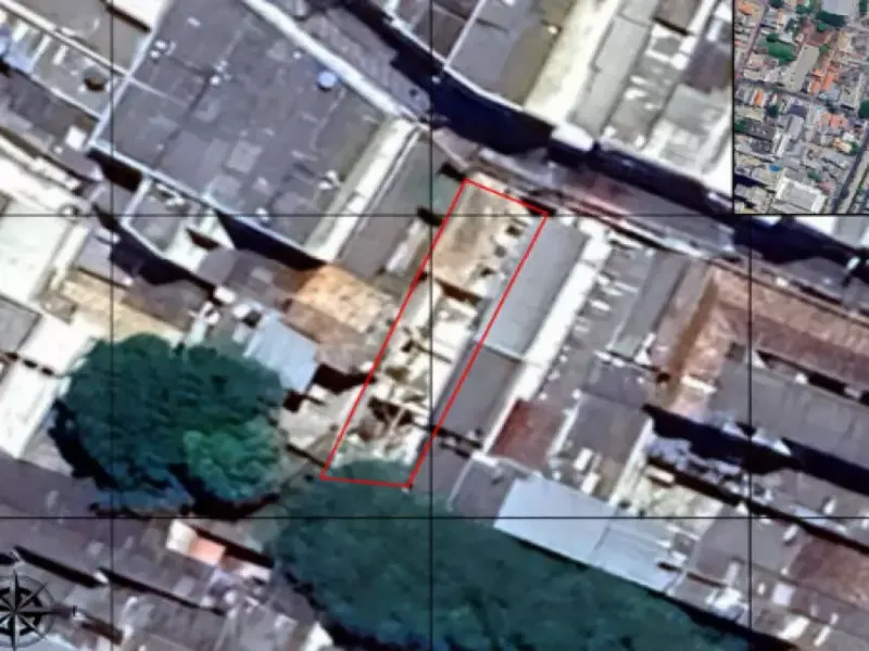 Comercial em leilão