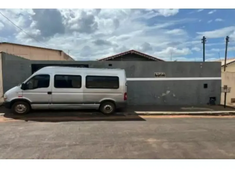 Casa em Leilão Extrajudicial