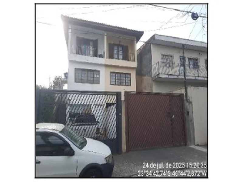 Prédio em Leilão Extrajudicial