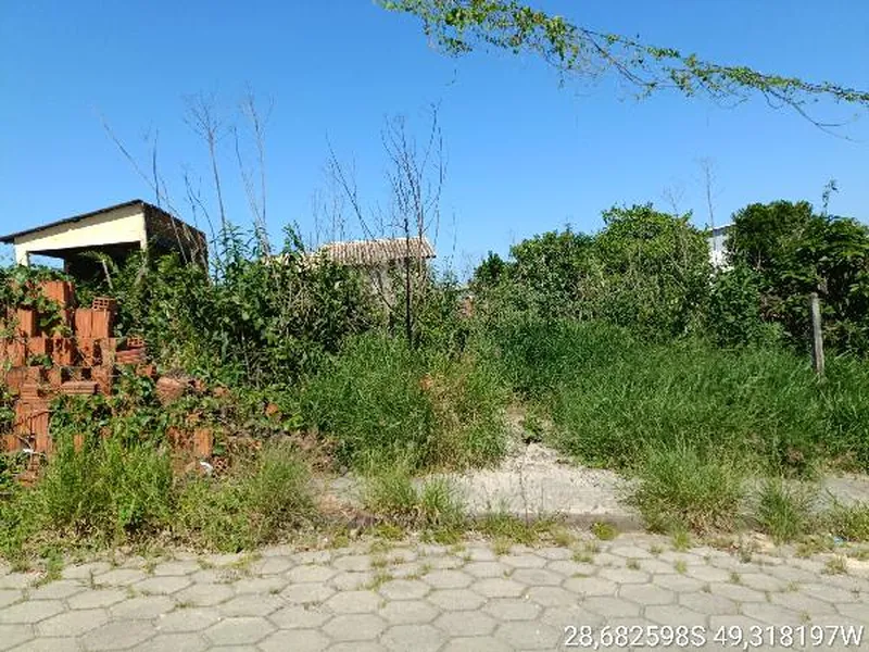 Terreno em Licitação