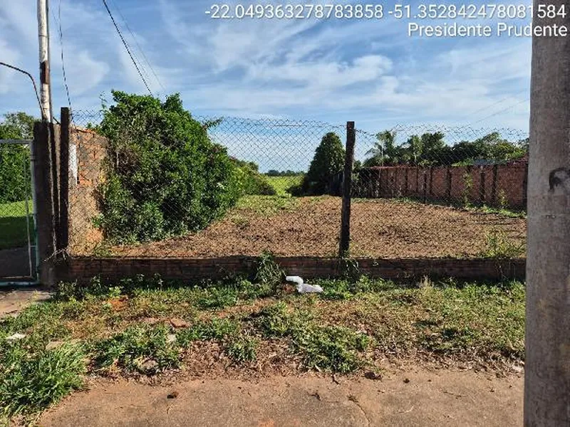 Terreno em Licitação