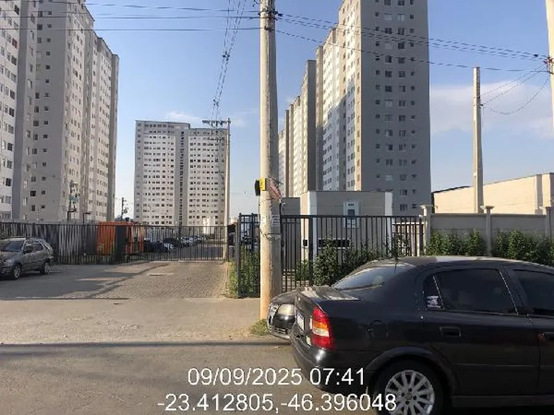 Apartamento em Leilão Extrajudicial